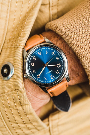 CASIO MEN'S WATCH MTP-V005L-2B4 (zd066i) + BOX