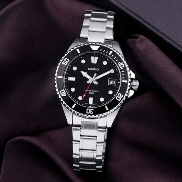 Zegarek Męski Casio MDV-10D-1A1+ BOX