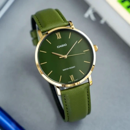 CASIO MEN'S WATCH MTP-VT01GL-3B + BOX