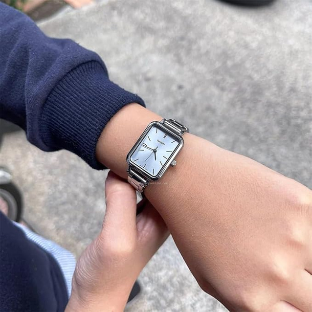 CASIO WOMEN'S WATCH LTP-V009D-2E + BOX